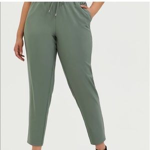 Torrid “Crepe” pants